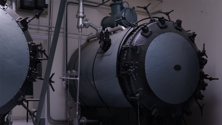 a large machine